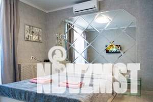 1-к квартира, посуточно, 35м2, 6/9 этаж