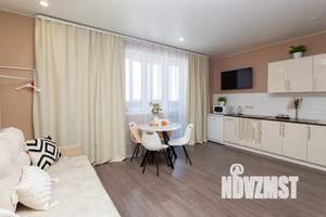 Студия квартира, посуточно, 34м2, 10/19 этаж