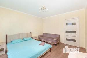 1-к квартира, посуточно, 40м2, 1/1 этаж