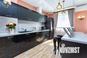 1-к квартира, посуточно, 67м2, 1/1 этаж