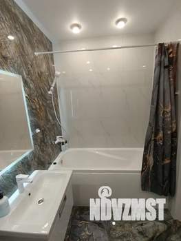 2-к квартира, посуточно, 40м2, 17/25 этаж