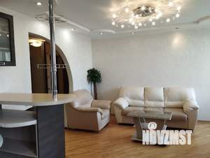 2-к квартира, посуточно, 69м2, 4/12 этаж