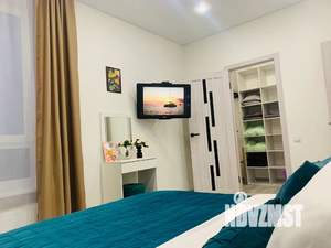 1-к квартира, посуточно, 43м2, 16/16 этаж