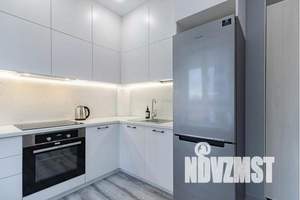 1-к квартира, посуточно, 42м2, 7/24 этаж