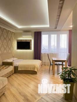 Студия квартира, посуточно, 34м2, 14/19 этаж