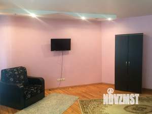 1-к квартира, посуточно, 56м2, 8/9 этаж