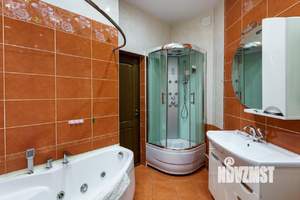 2-к квартира, посуточно, 70м2, 1/1 этаж