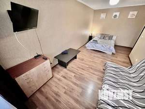 1-к квартира, посуточно, 40м2, 3/10 этаж