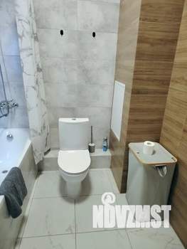 Студия квартира, посуточно, 34м2, 1/10 этаж