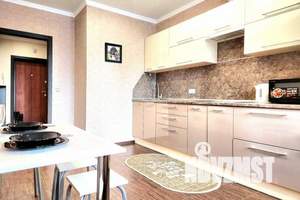 1-к квартира, посуточно, 46м2, 6/15 этаж