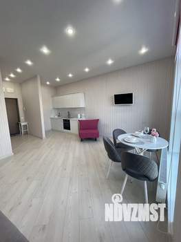 Студия квартира, посуточно, 39м2, 18/19 этаж