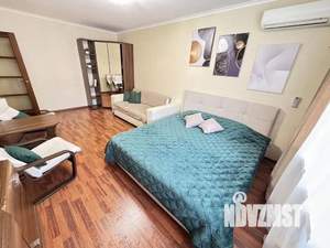 1-к квартира, посуточно, 50м2, 1/1 этаж