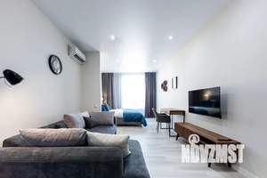 Студия квартира, посуточно, 45м2, 6/9 этаж