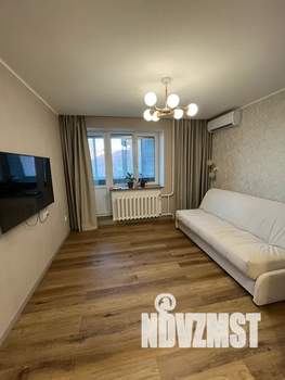 2-к квартира, посуточно, 50м2, 6/10 этаж