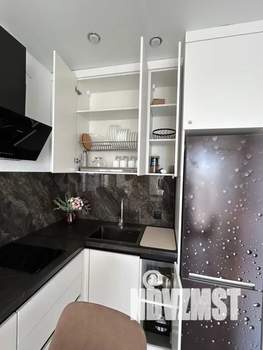 Студия квартира, посуточно, 35м2, 13/16 этаж