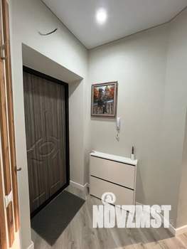 Студия квартира, посуточно, 43м2, 3/14 этаж