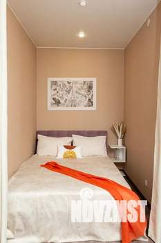 Студия квартира, посуточно, 34м2, 10/19 этаж