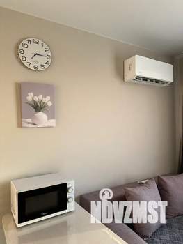 Студия квартира, посуточно, 19м2, 22/23 этаж