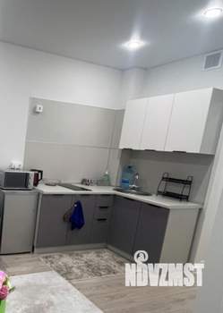 Студия квартира, посуточно, 31м2, 15/20 этаж