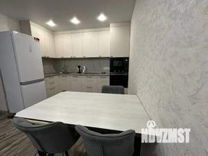 1-к квартира, посуточно, 60м2, 7/17 этаж
