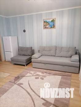 Студия квартира, посуточно, 30м2, 4/10 этаж