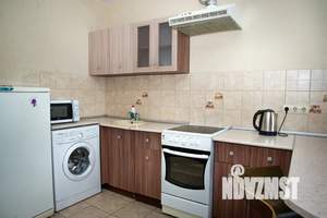 1-к квартира, посуточно, 40м2, 8/16 этаж