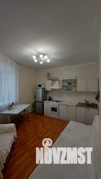 1-к квартира, посуточно, 45м2, 3/9 этаж