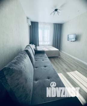 1-к квартира, посуточно, 40м2, 4/14 этаж