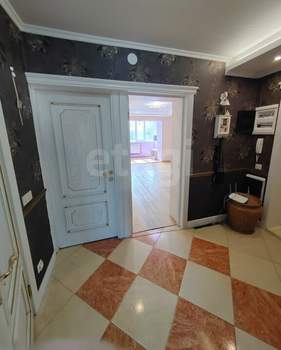 1-к квартира, на длительный срок, 58м2, 5/6 этаж