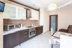 1-к квартира, посуточно, 50м2, 1/1 этаж