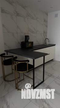 Студия квартира, посуточно, 33м2, 8/20 этаж