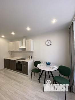 1-к квартира, посуточно, 42м2, 4/10 этаж