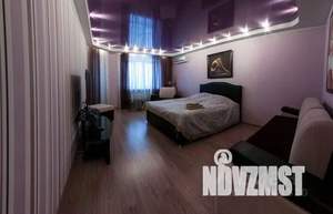 1-к квартира, посуточно, 50м2, 1/1 этаж