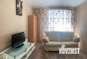 1-к квартира, посуточно, 37м2, 4/9 этаж