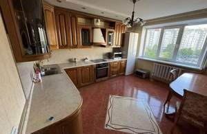 3-к квартира, на длительный срок, 108м2, 5/10 этаж