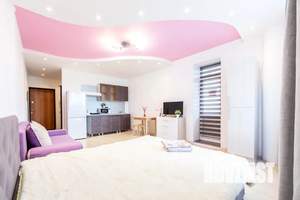 Студия квартира, посуточно, 35м2, 3/15 этаж