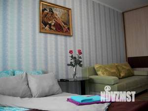 1-к квартира, посуточно, 38м2, 13/17 этаж