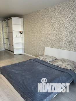 Студия квартира, посуточно, 32м2, 6/9 этаж