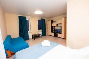 1-к квартира, посуточно, 42м2, 1/1 этаж