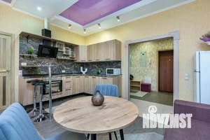 1-к квартира, посуточно, 60м2, 1/1 этаж