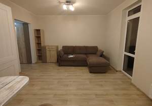 Студия квартира, на длительный срок, 27м2, 7/18 этаж