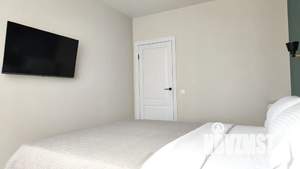 1-к квартира, посуточно, 42м2, 7/16 этаж