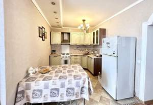 2-к квартира, на длительный срок, 76м2, 8/10 этаж