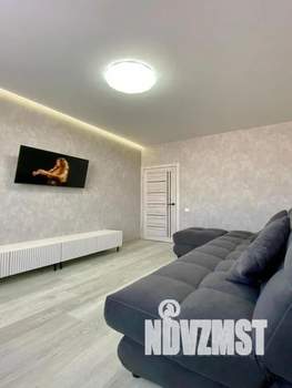 1-к квартира, посуточно, 35м2, 6/16 этаж