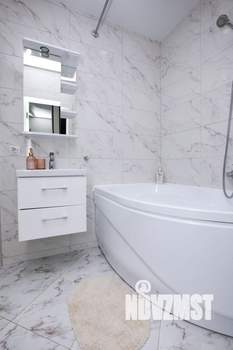 2-к квартира, посуточно, 47м2, 6/17 этаж