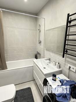 Студия квартира, посуточно, 35м2, 19/24 этаж