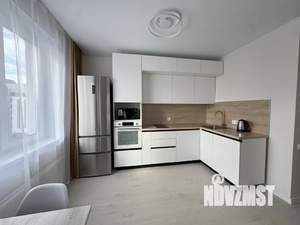 1-к квартира, посуточно, 40м2, 8/16 этаж