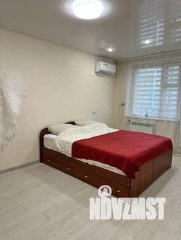 1-к квартира, посуточно, 33м2, 4/9 этаж