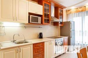 2-к квартира, посуточно, 60м2, 1/1 этаж