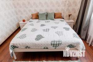 2-к квартира, посуточно, 76м2, 1/1 этаж